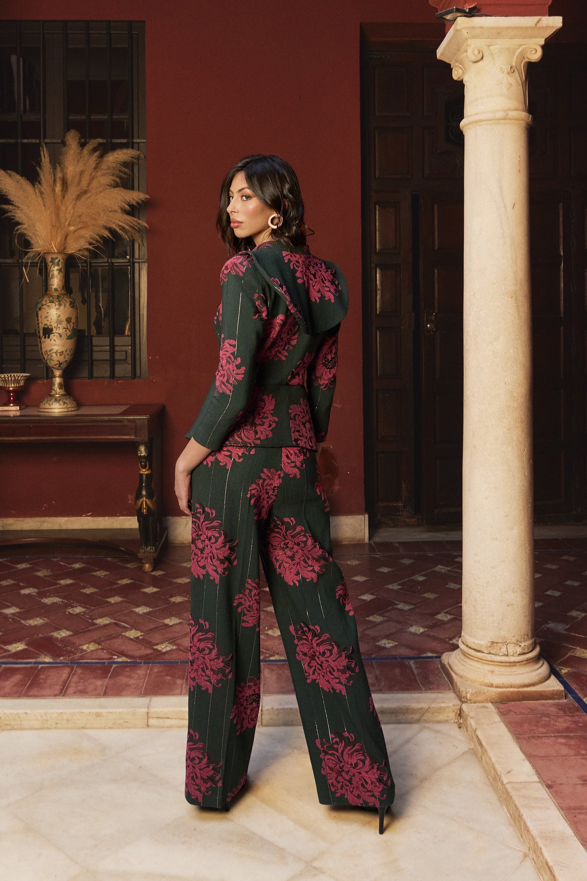 Traje Alina